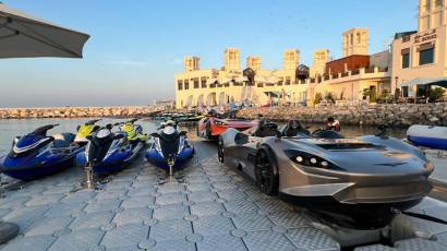 Jet car and jet ski floating dock for commercial marine access in Dubai